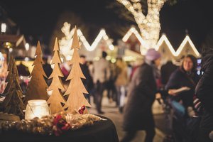 Auch in diesem Jahr soll die Weihnachtsbeleuchtung trotz Energiesparmaßnahmen für festliche Stimmung im Stadtgebiet Borken sorgen.