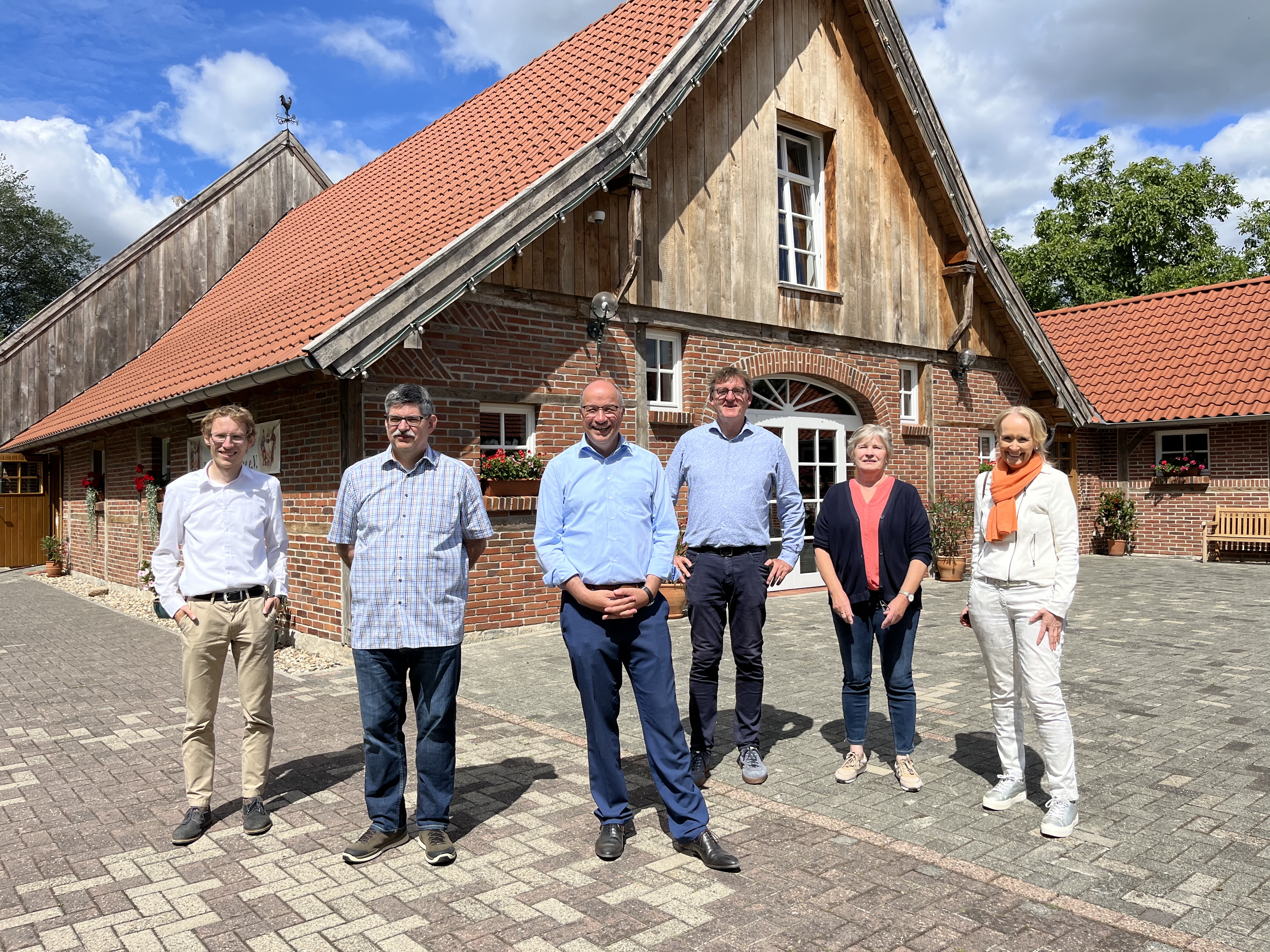 Der letzte Halt der Teilnehmerinnen und Teilnehmer während der Sommertour war das Heimathaus Burlo-Borkenwirthe. 