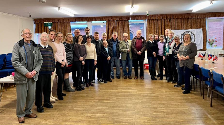 Gruppenfoto der Internationalen Netzwerkkonferenz der Partnerstädte in Whitstable 