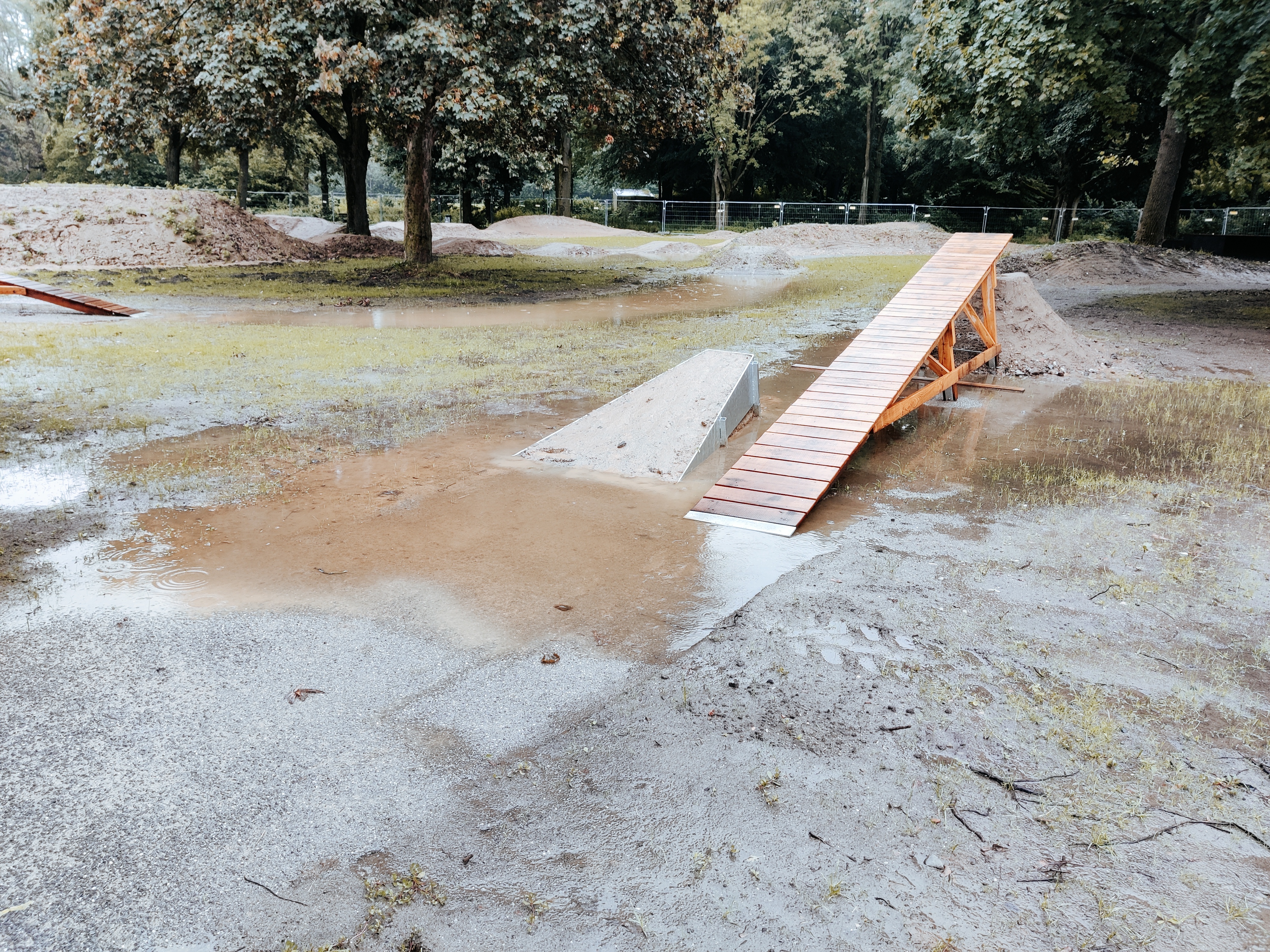 Ein Ersatztermin für die Eröffnung des Bikeparks soll noch in diesem Jahr bekannt gegeben werden.