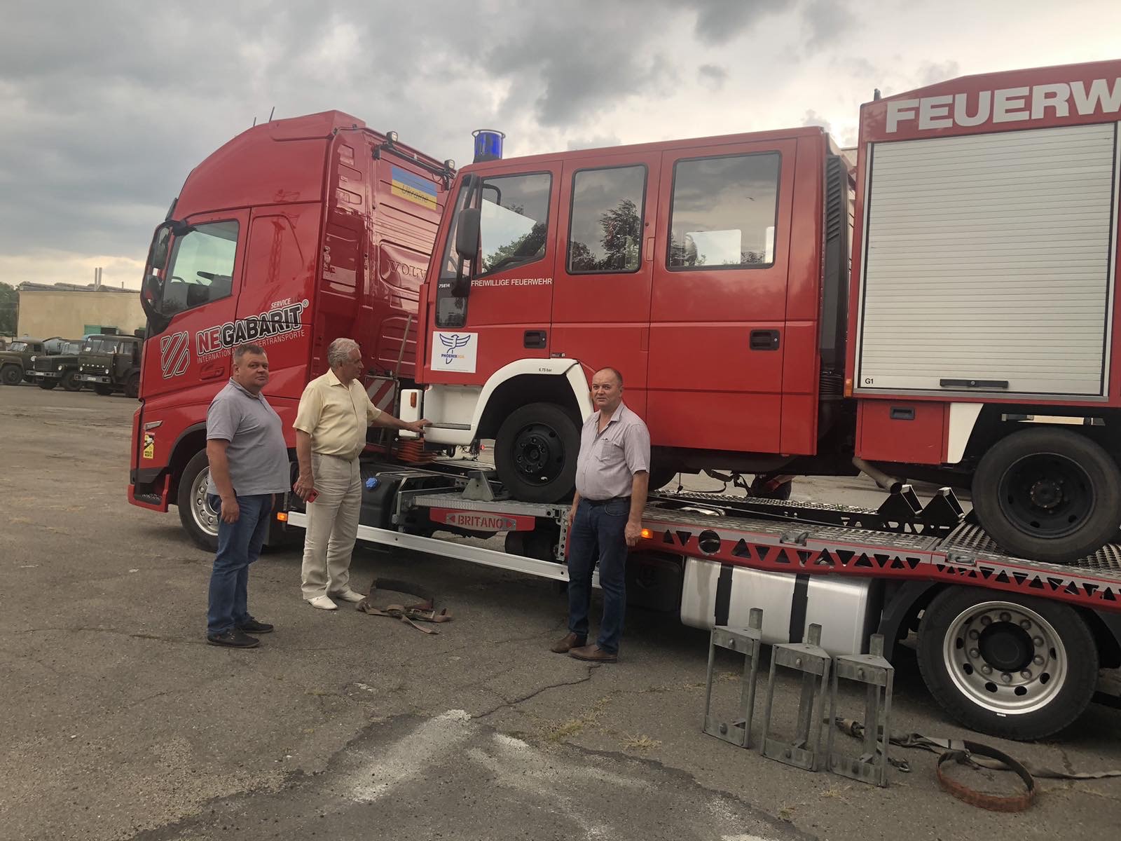 Am Mittwoch (2. August 2023) ist das Feuerwehrfahrzeug in der Ukraine angekommen.